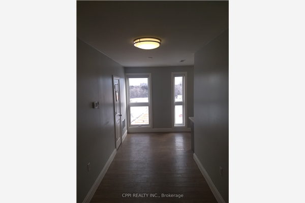 1645 Simcoe St N, Oshawa