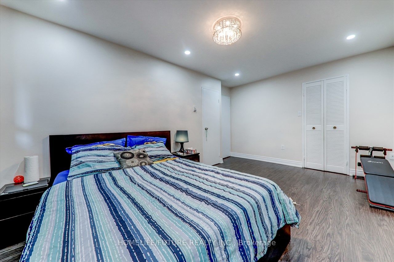 100 Mornelle Court #1018