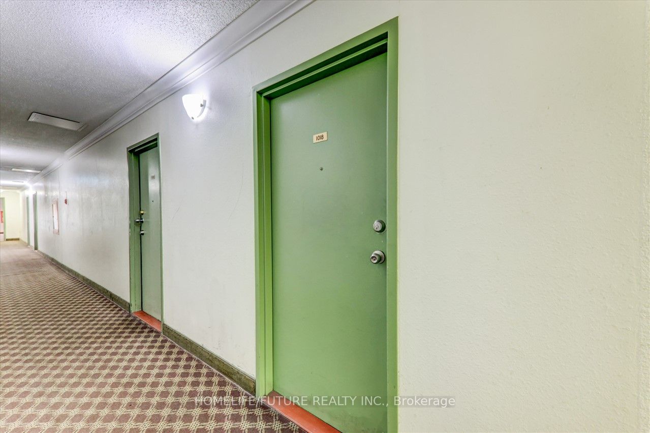 100 Mornelle Court #1018