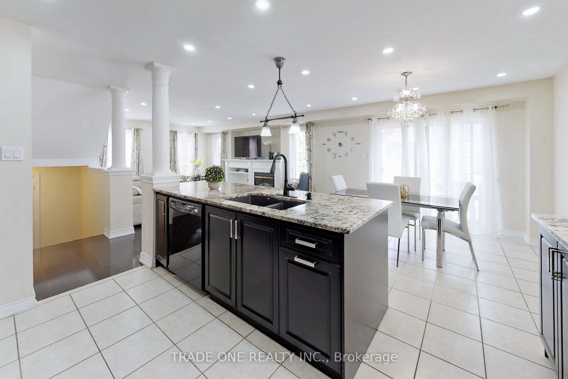 Listing E6011084 - Large Photo # 16