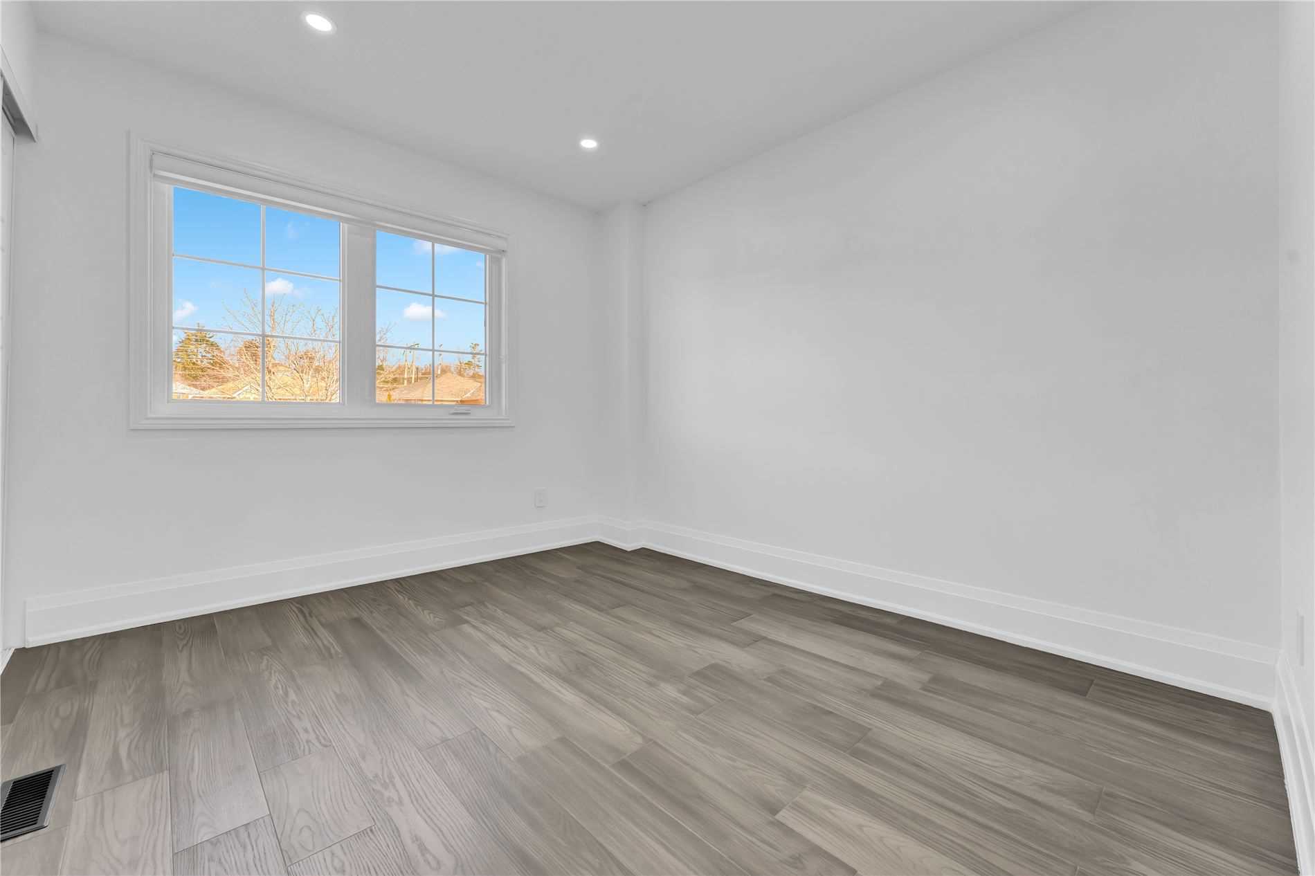 Listing E6011089 - Large Photo # 13