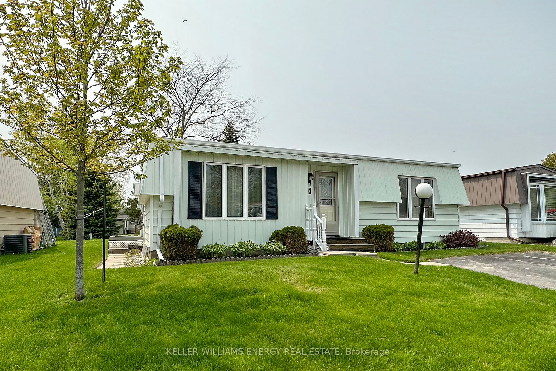Listing E6011232 - Large Photo # 2