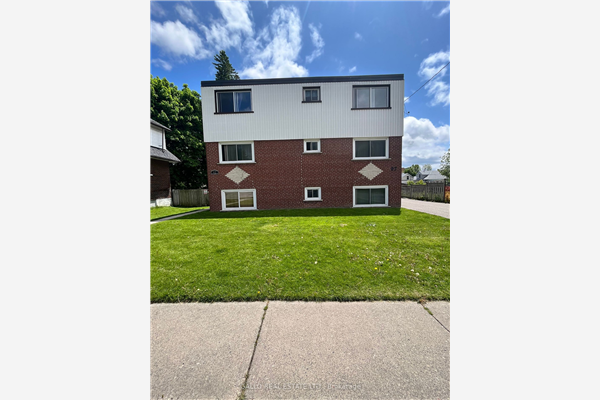 97 Elgin St W, Oshawa