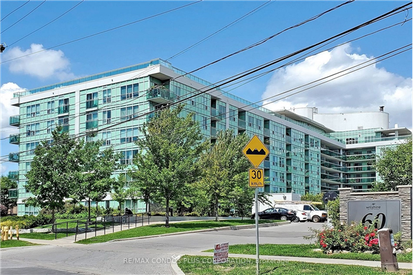 60 Fairfax Cres, Toronto