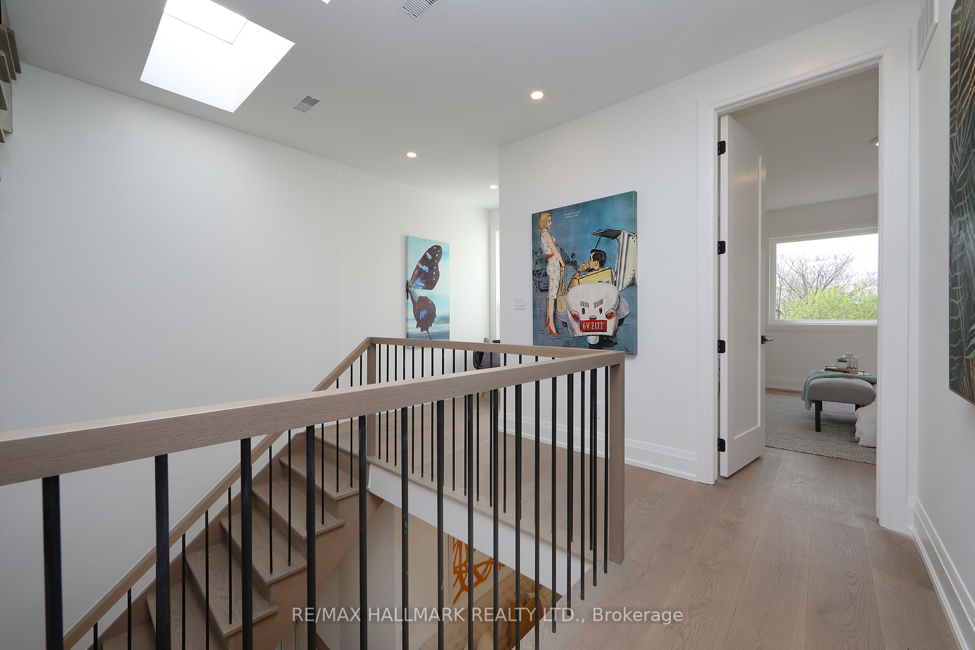 27 Hunter St
