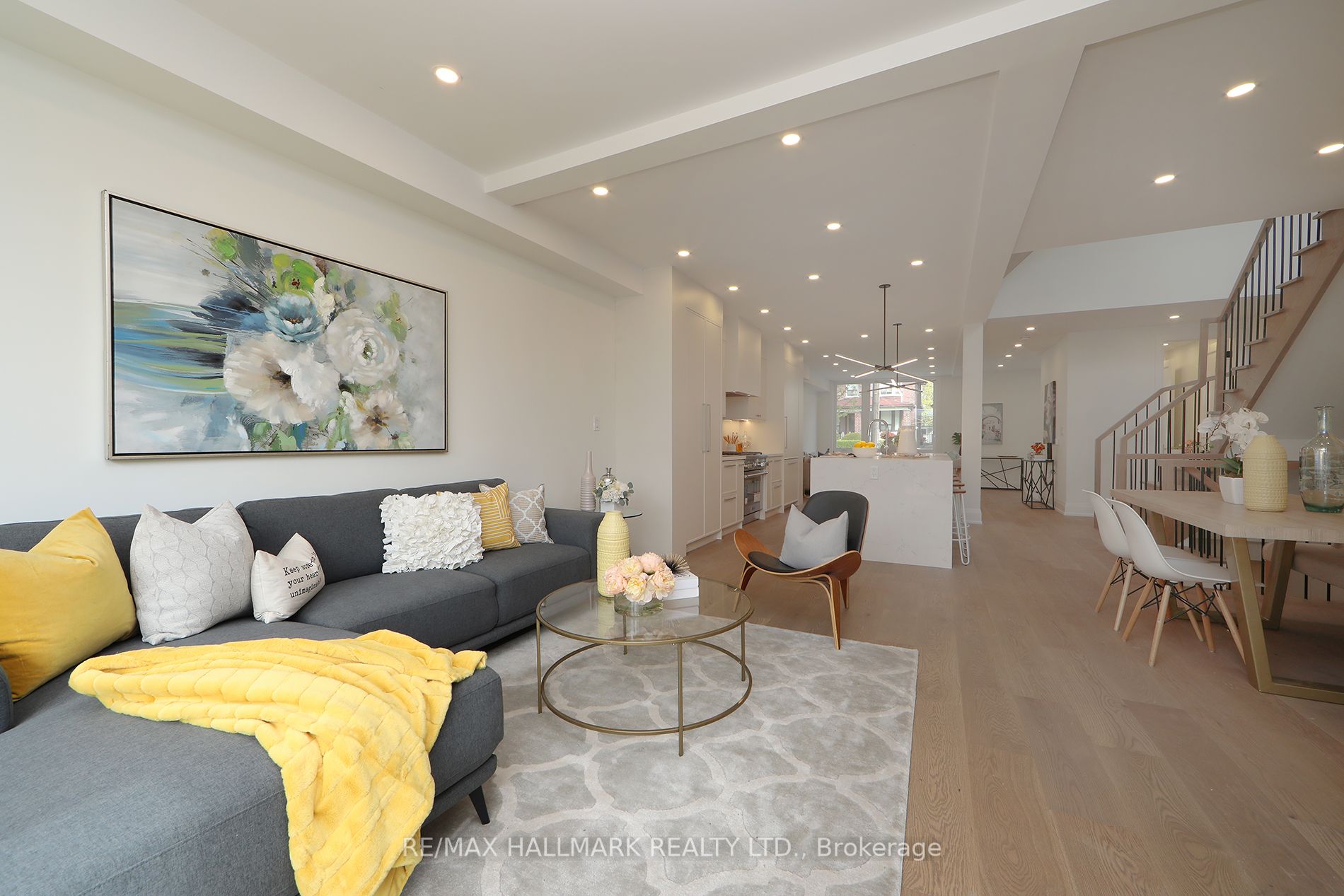 27 Hunter St