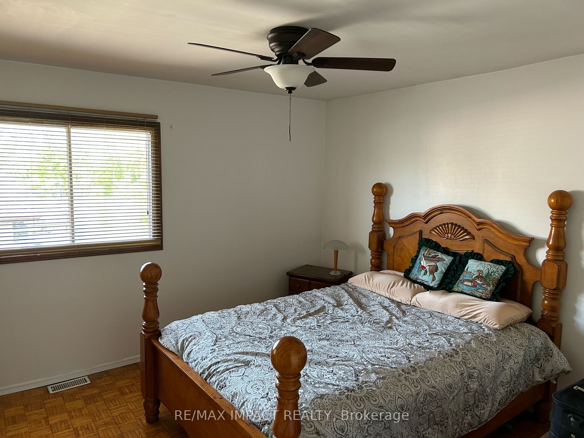 Listing E6012692 - Large Photo # 6