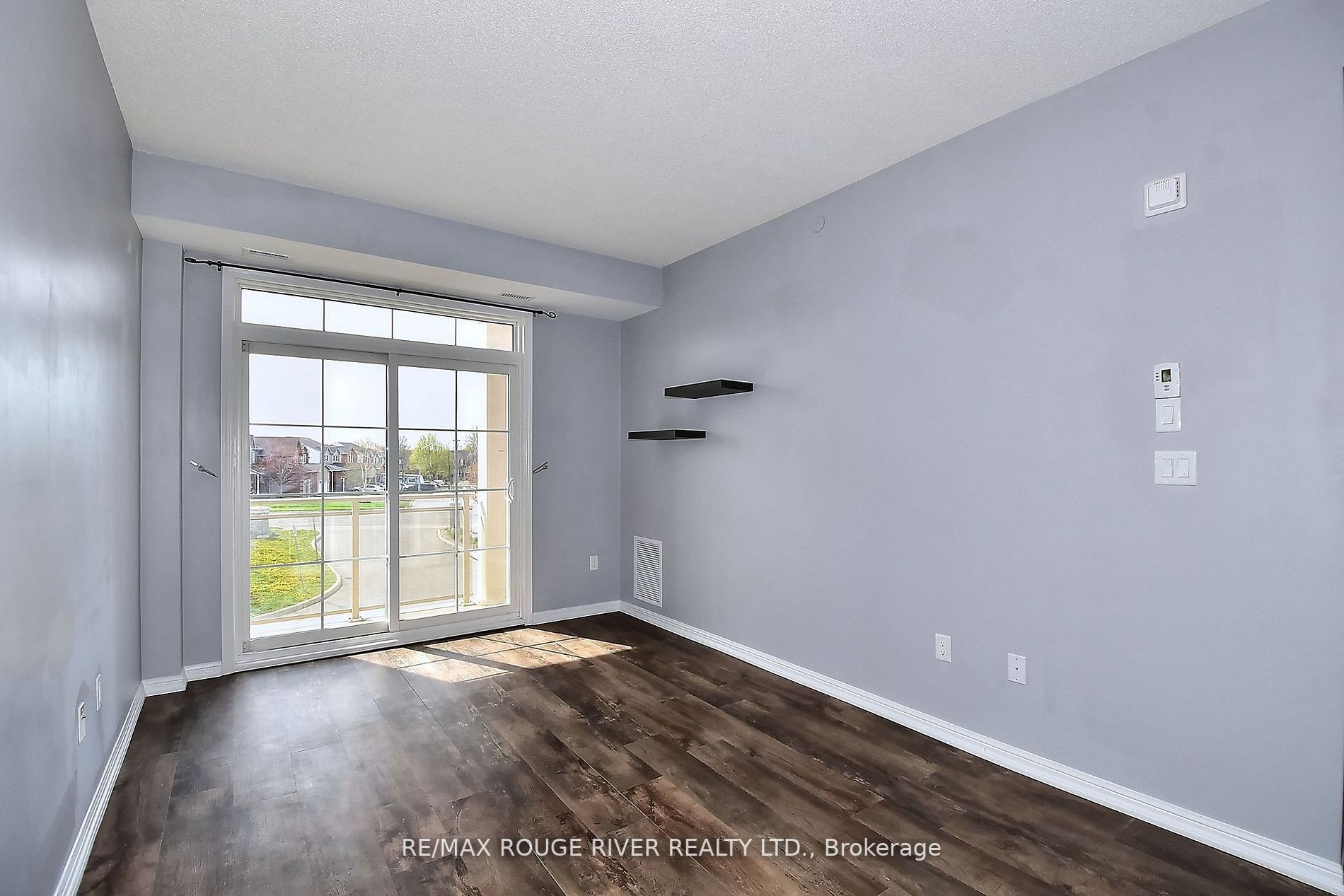 Listing E6013136 - Large Photo # 12
