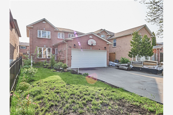 58 Daniels Cres, Ajax