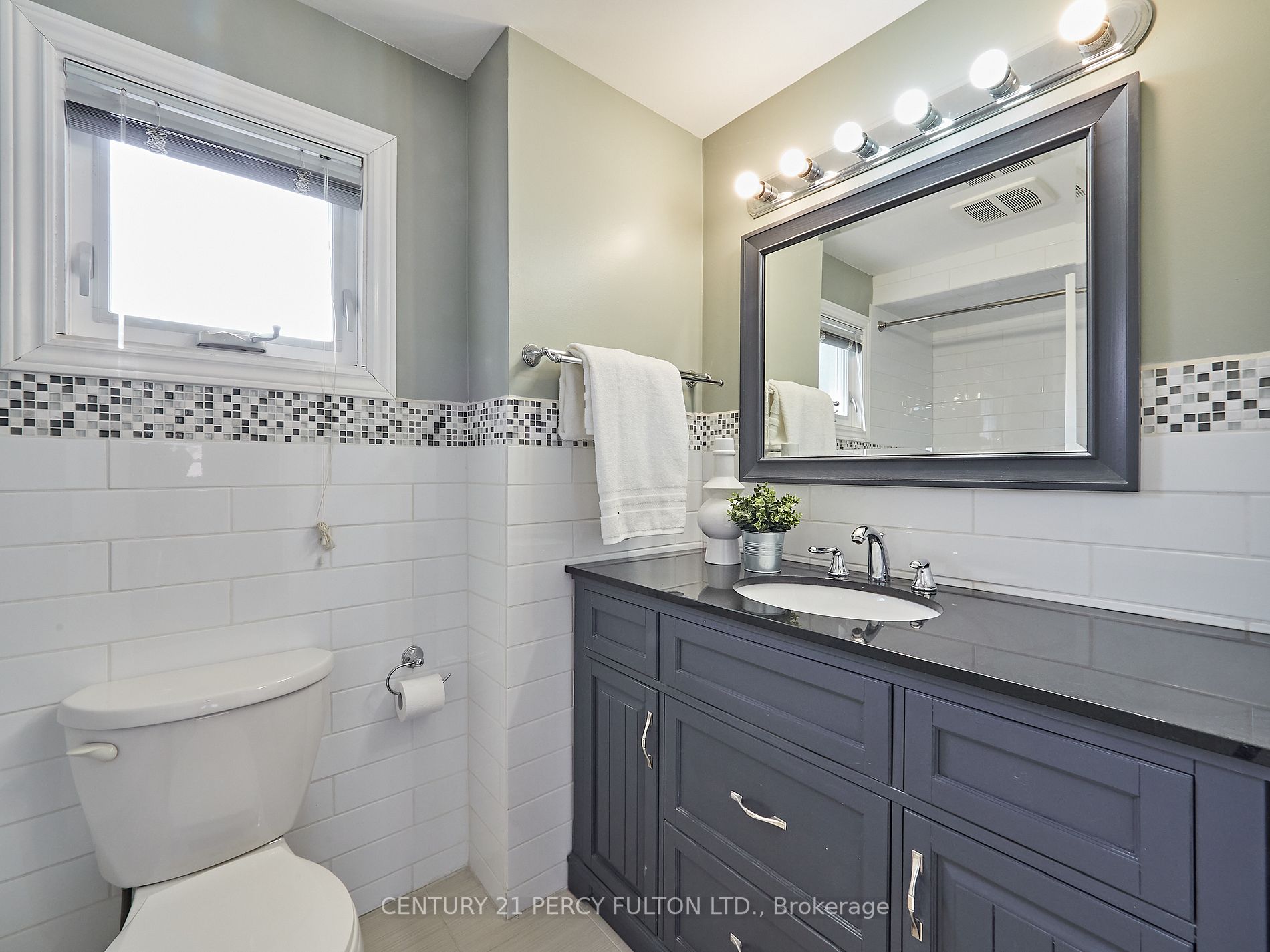 Listing E6013384 - Large Photo # 19