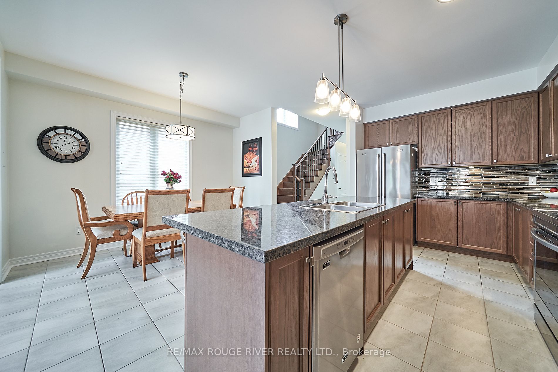 Listing E6013520 - Large Photo # 13
