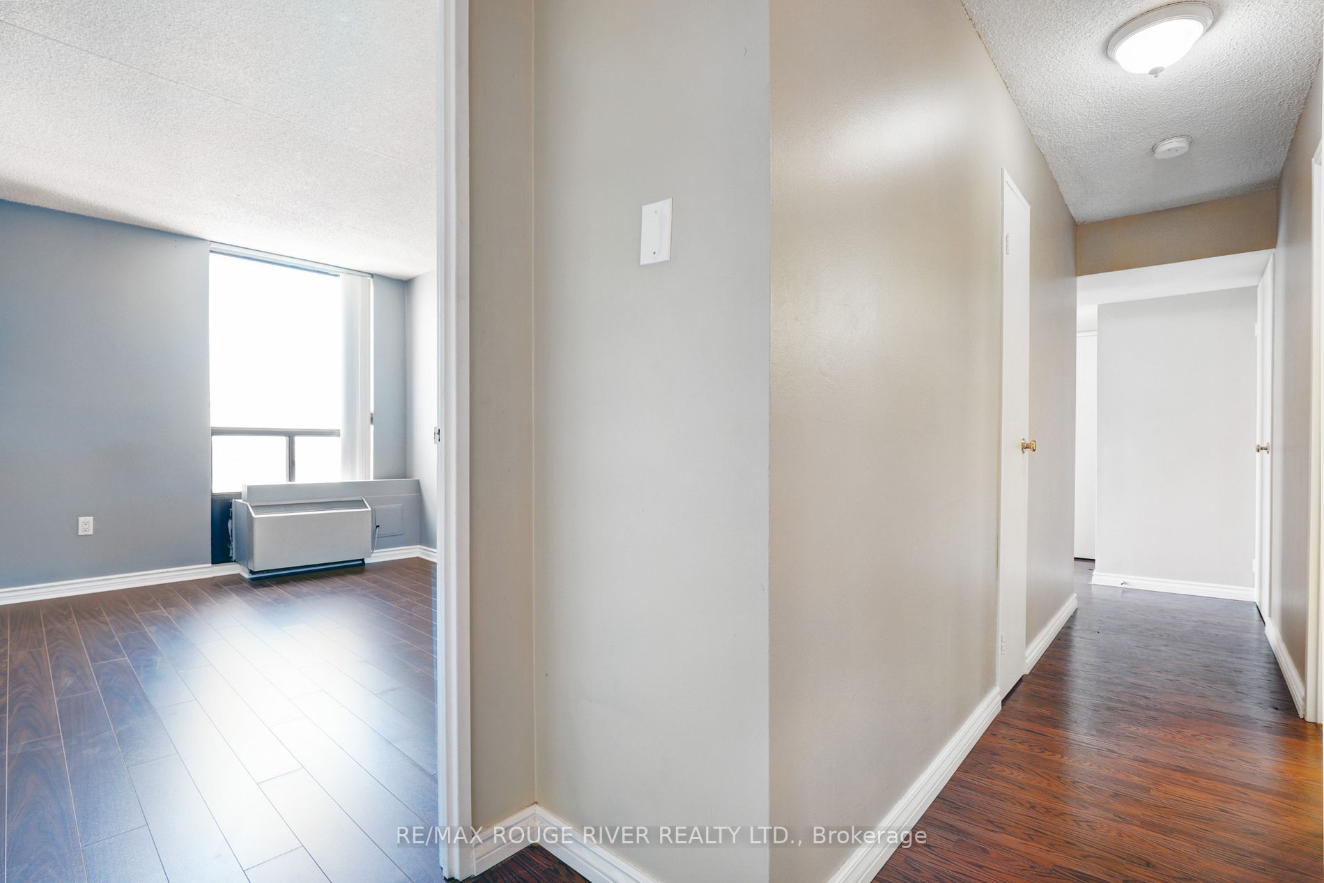 Listing E6014480 - Large Photo # 17