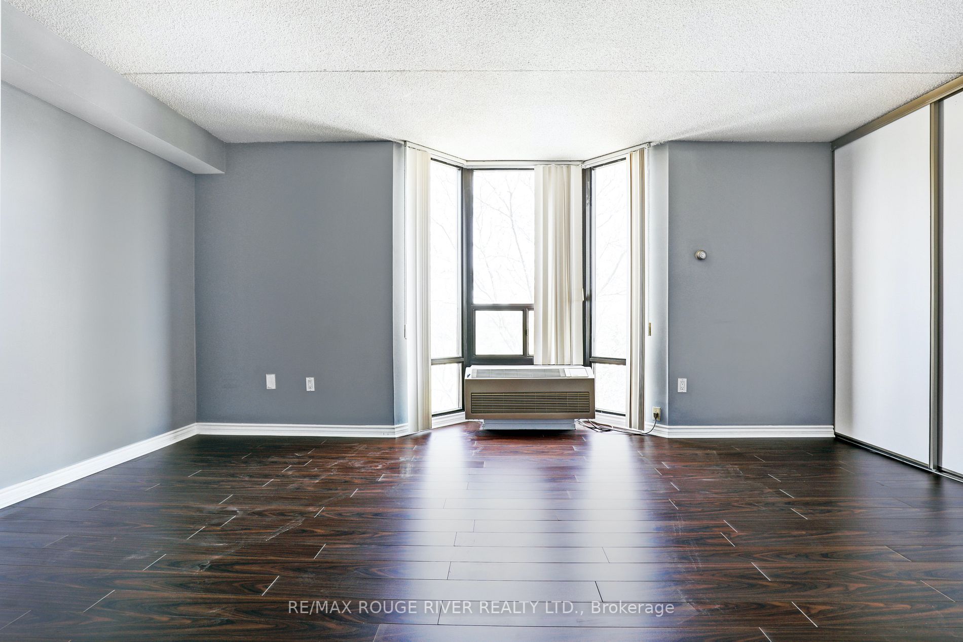 Listing E6014480 - Large Photo # 27