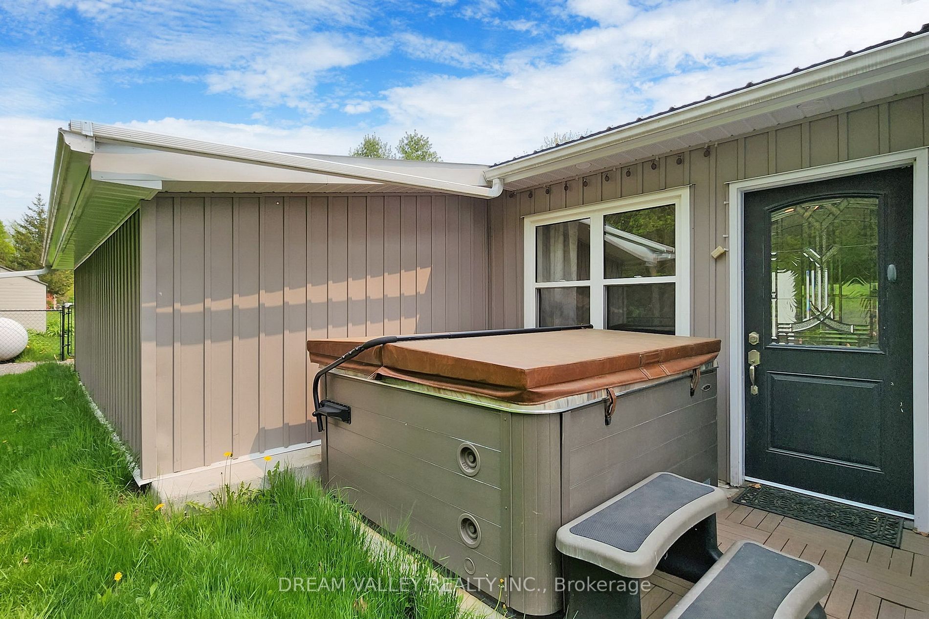 Listing E6016600 - Large Photo # 35