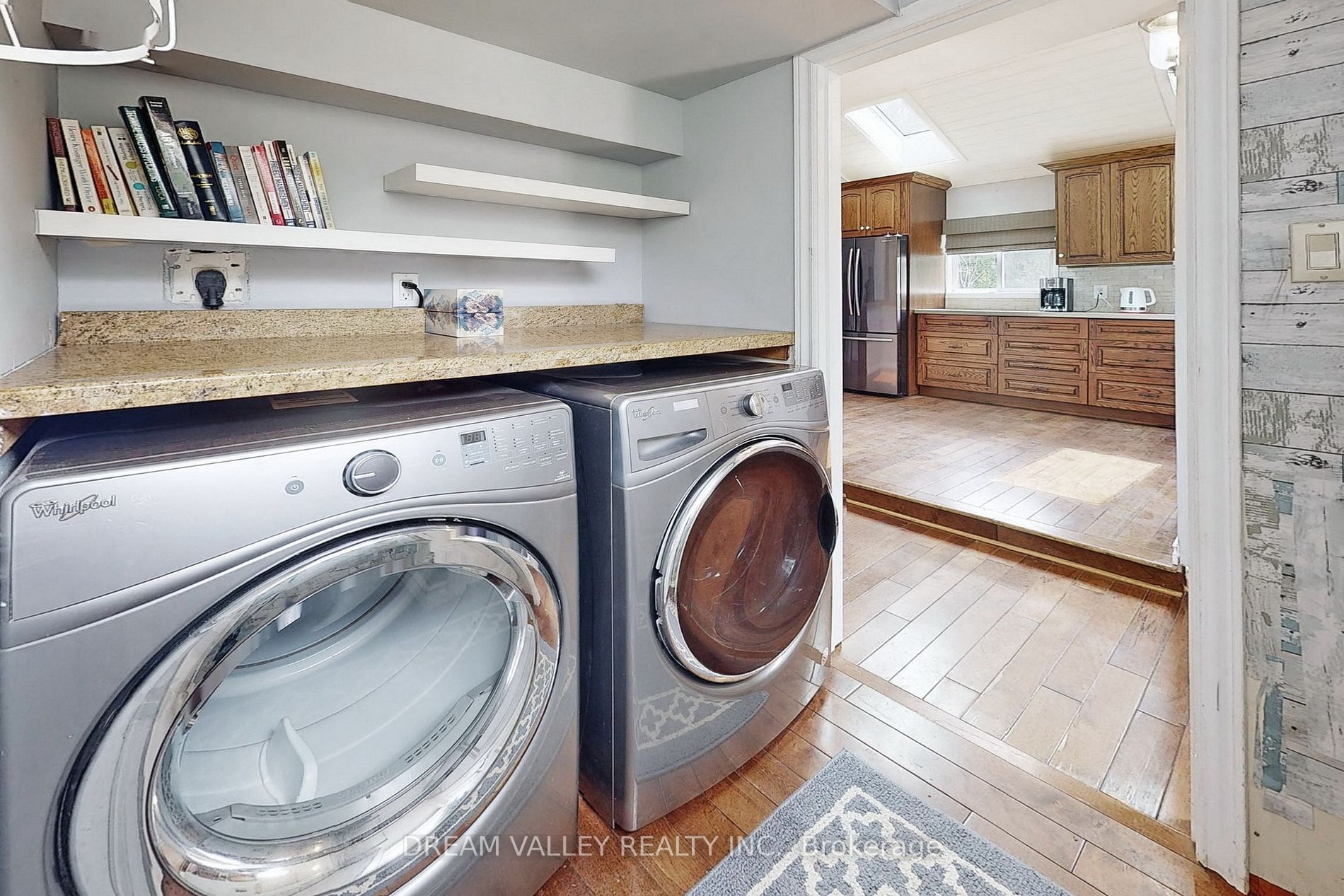 Listing E6016600 - Large Photo # 24