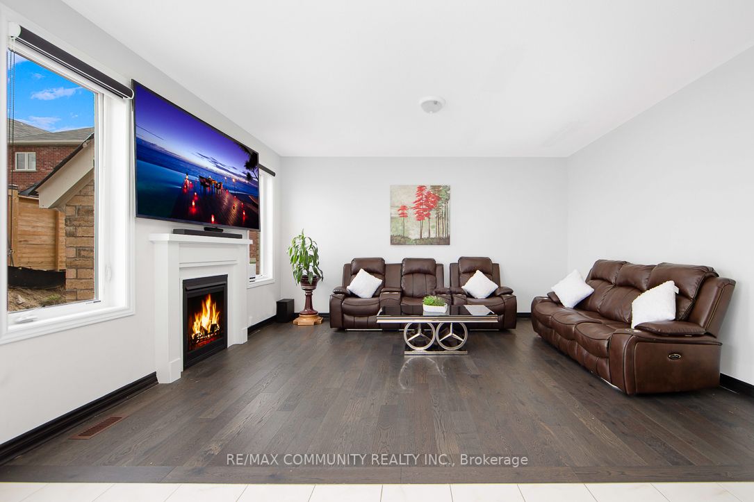 Listing E6017584 - Large Photo # 4