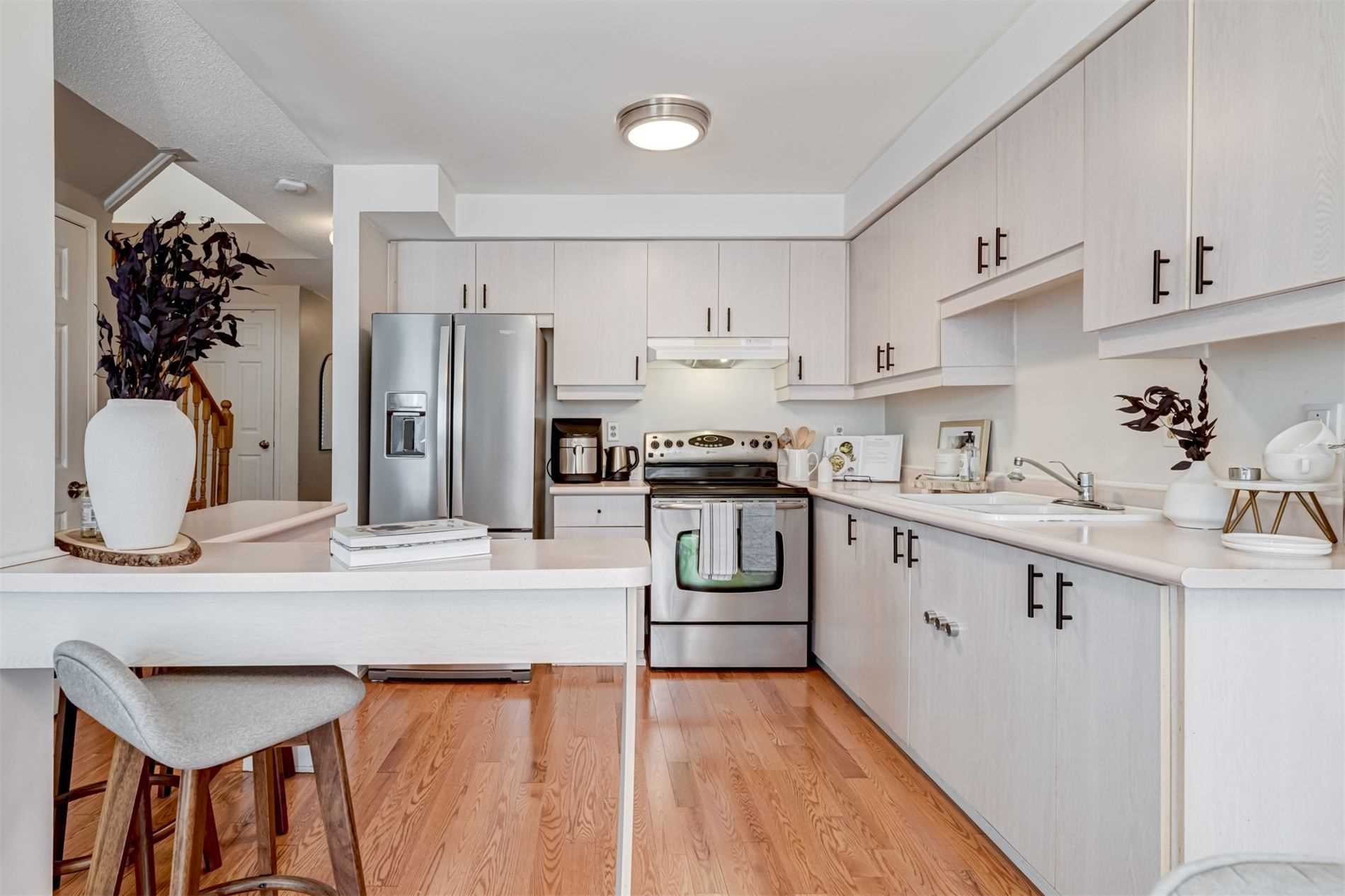 1610 Autumn Cres