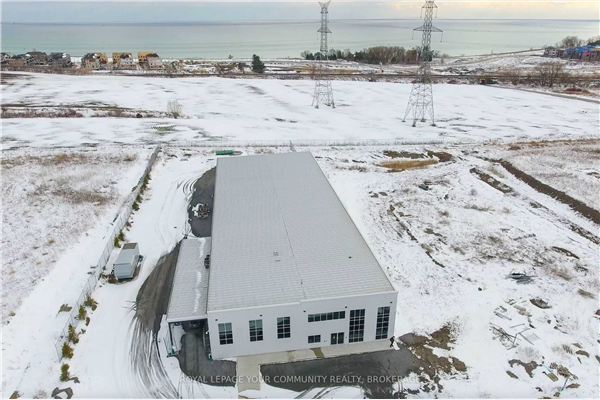 685 Lake Rd, Clarington