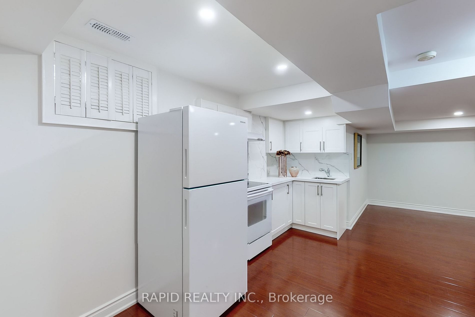 Listing E6019580 - Large Photo # 35