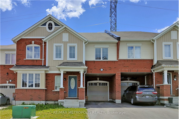 1017 Cameo St, Pickering