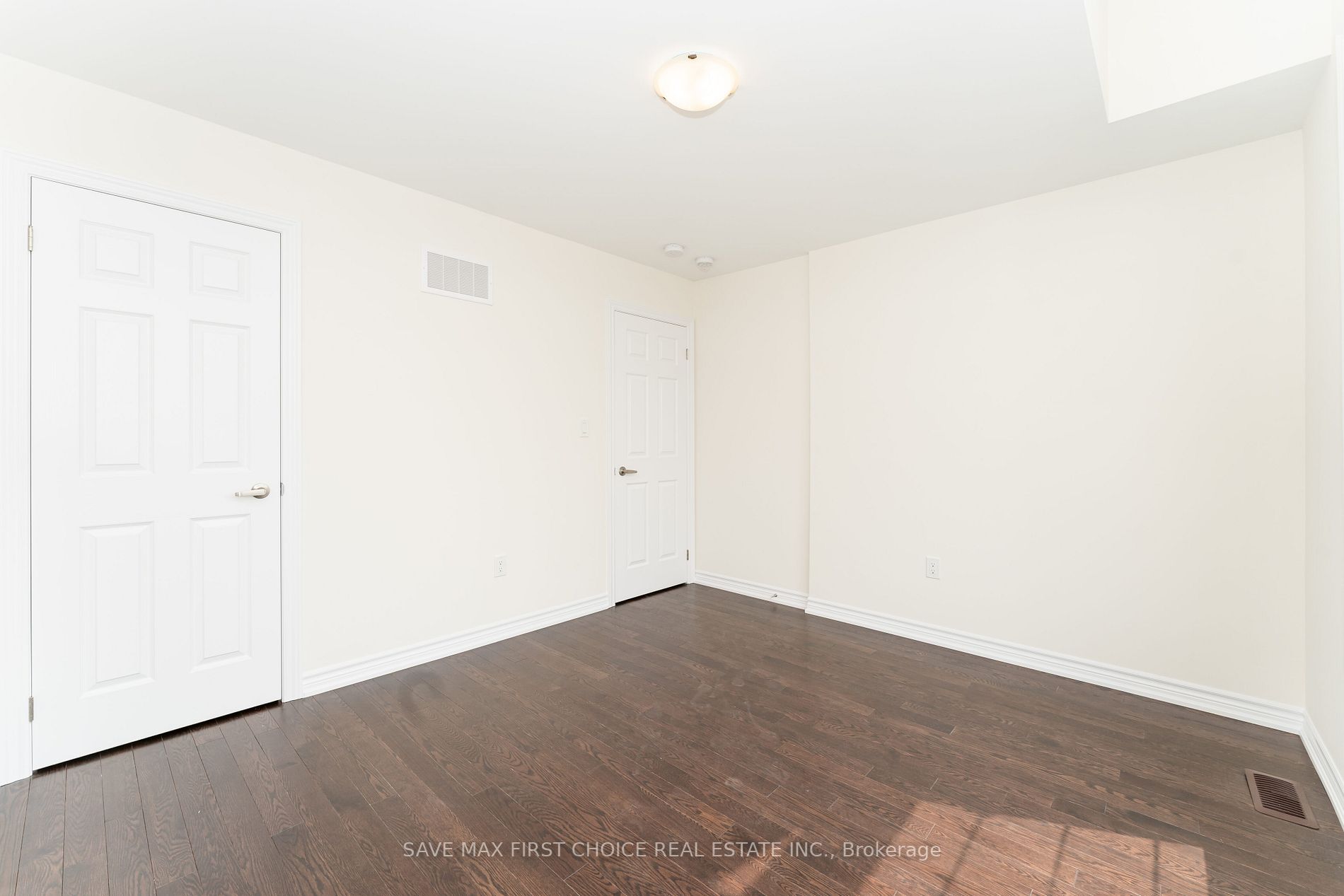 213 Doug Finney St