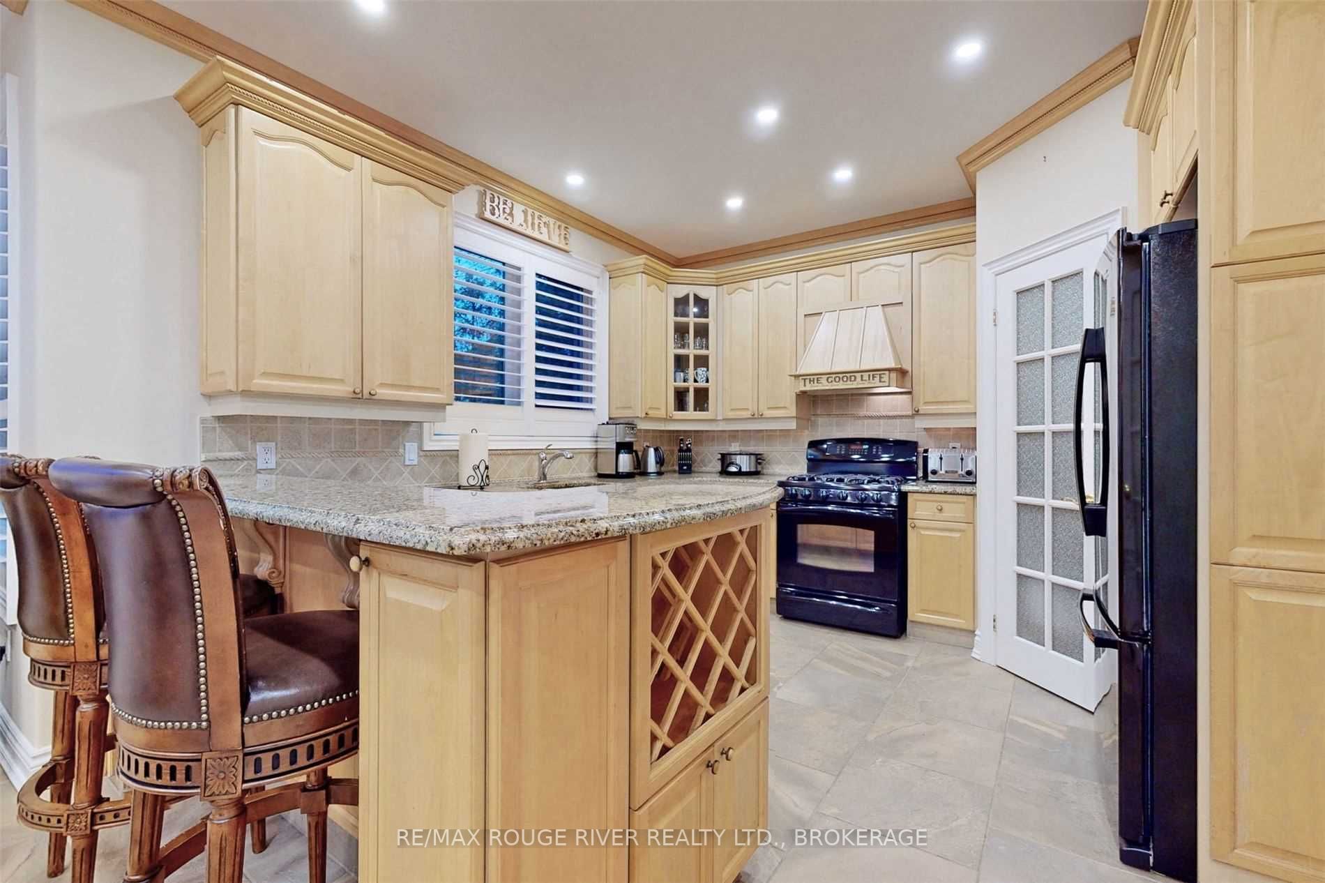 Listing E6020473 - Large Photo # 14