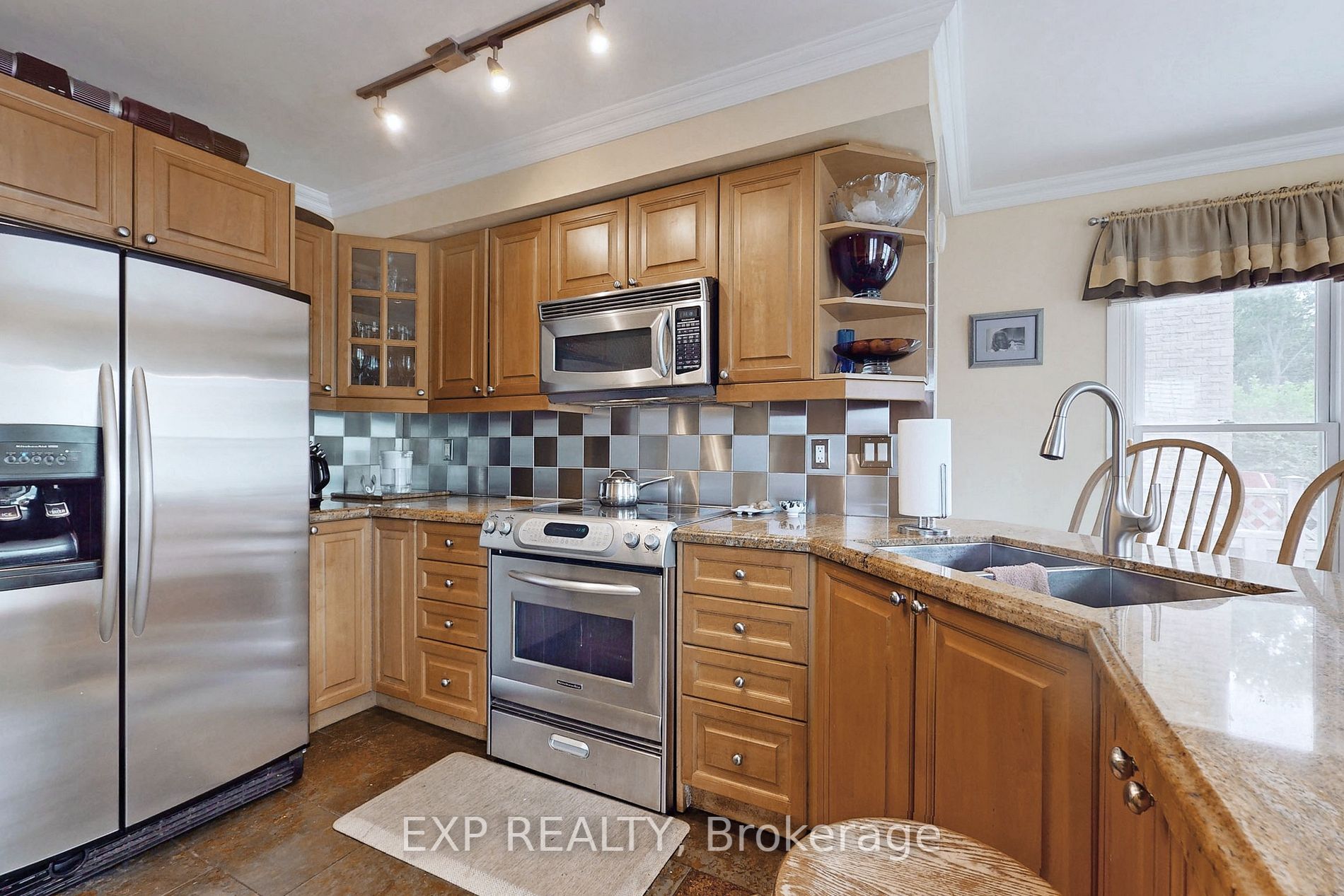 97 Grover Dr