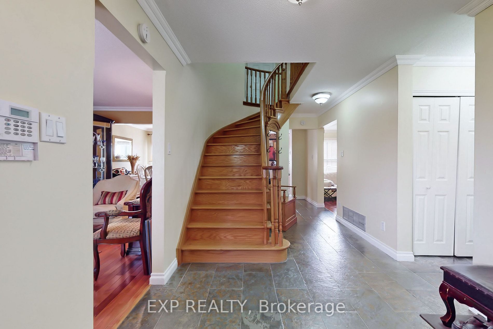 97 Grover Dr