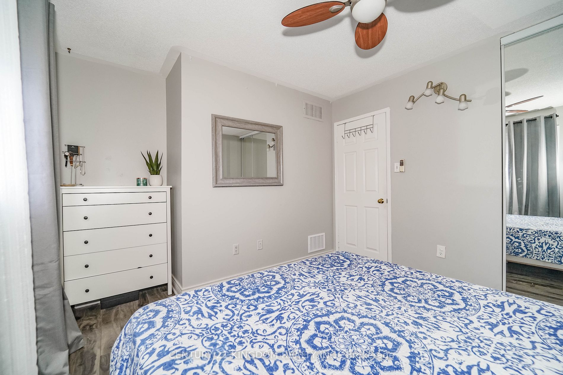 1422 Major Oaks Rd