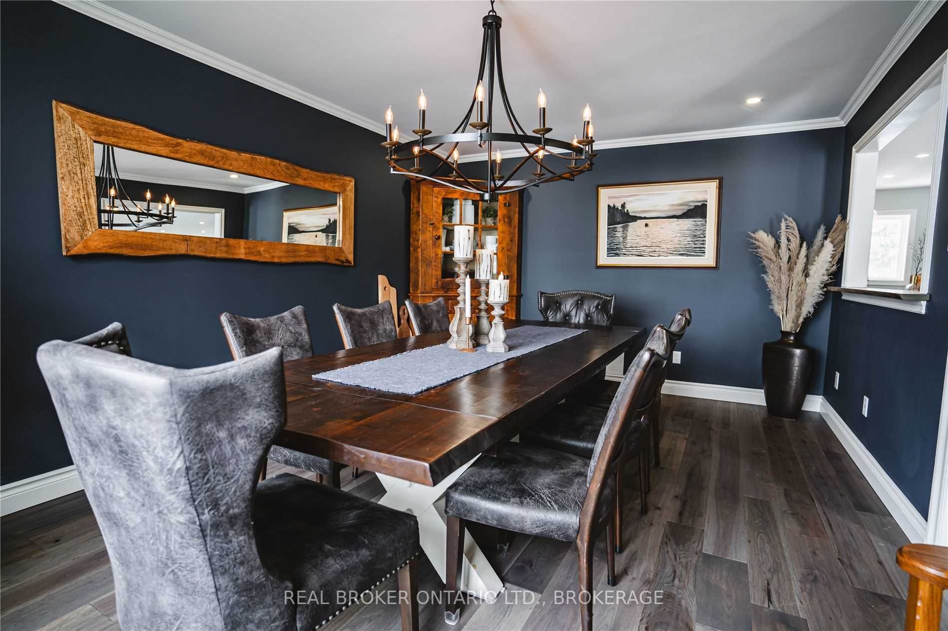 97 Ambleside Dr