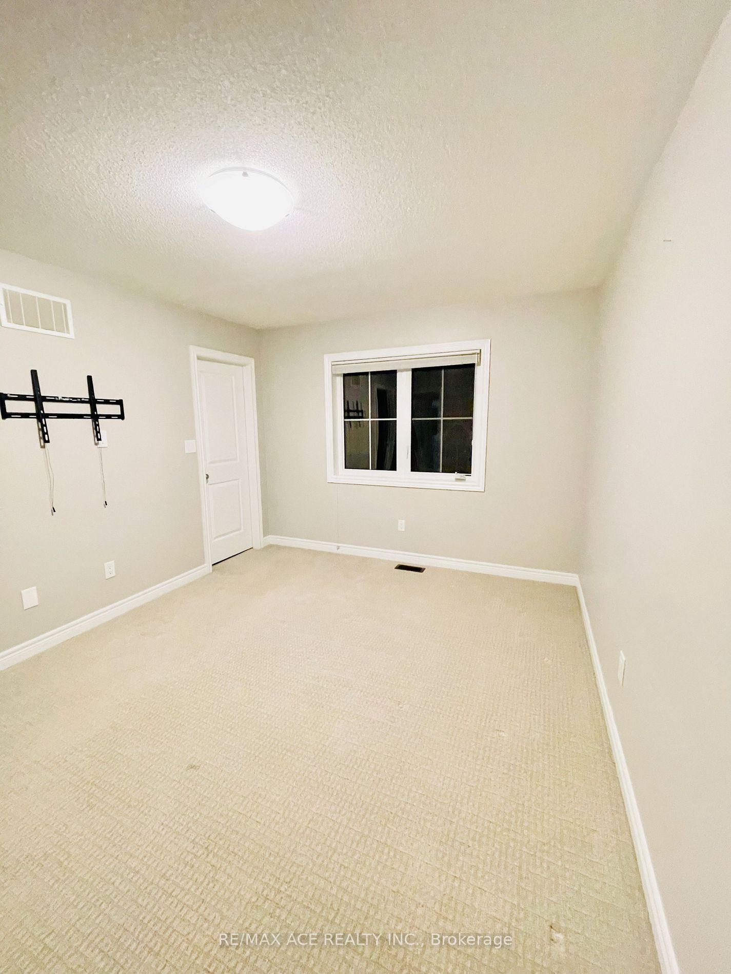 Listing E6023360 - Large Photo # 13