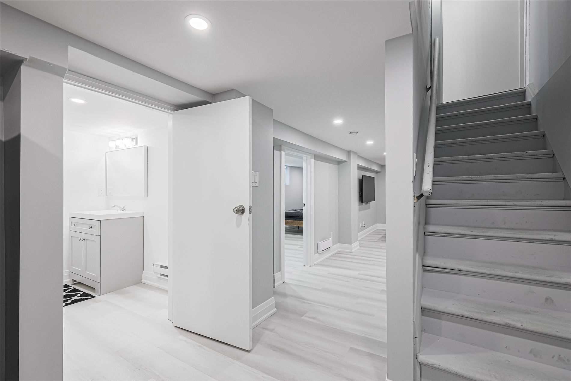 15 Westbrook Ave