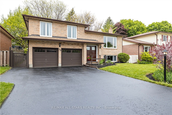 15 Applewood Cres, Scugog