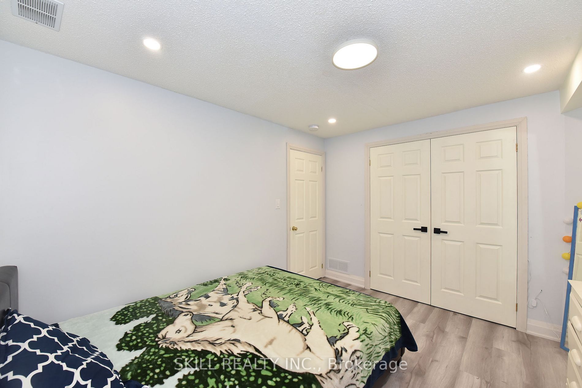 Listing E6023976 - Large Photo # 28