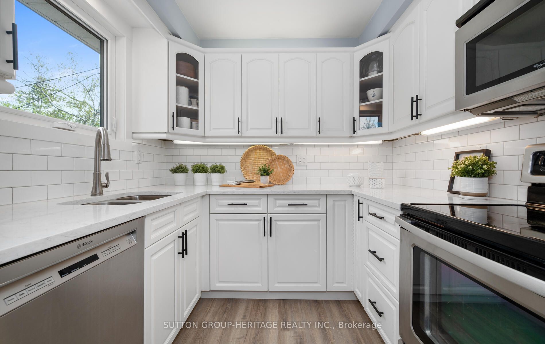 Listing E6025916 - Large Photo # 10