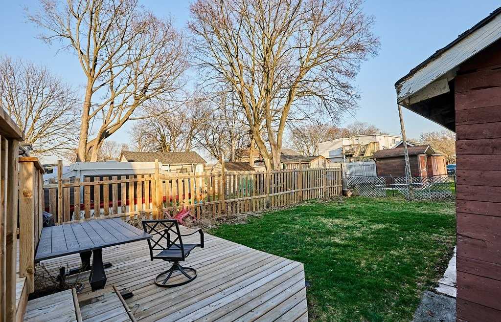 121 Stacey Avenue