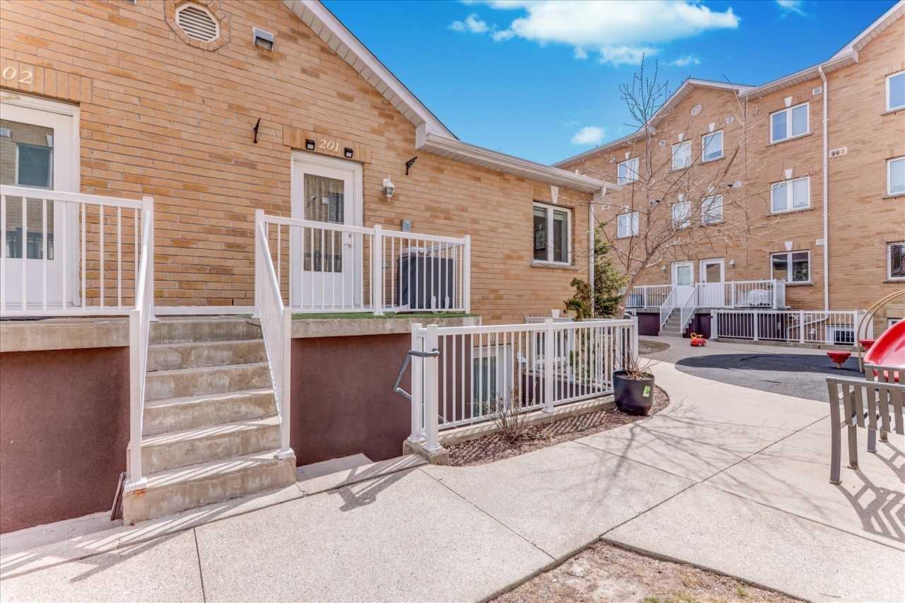 1785 Markham Road, #101