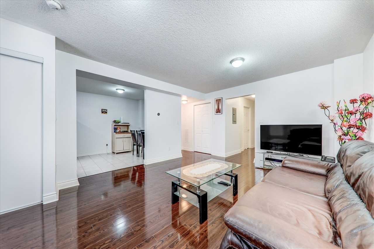 1785 Markham Road, #101