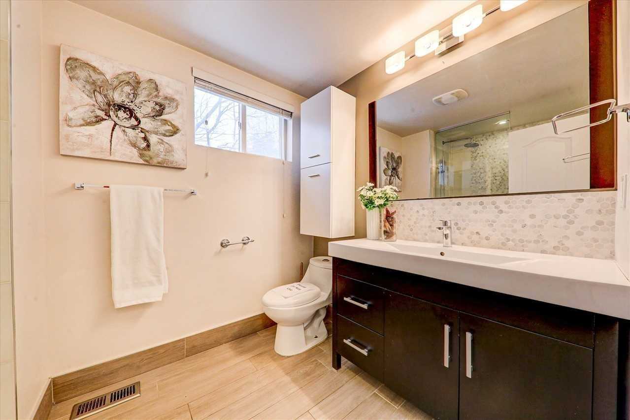 135 Queensbury Avenue