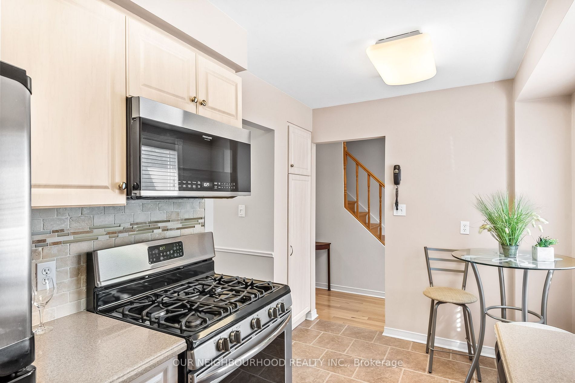 Listing E6027088 - Large Photo # 9
