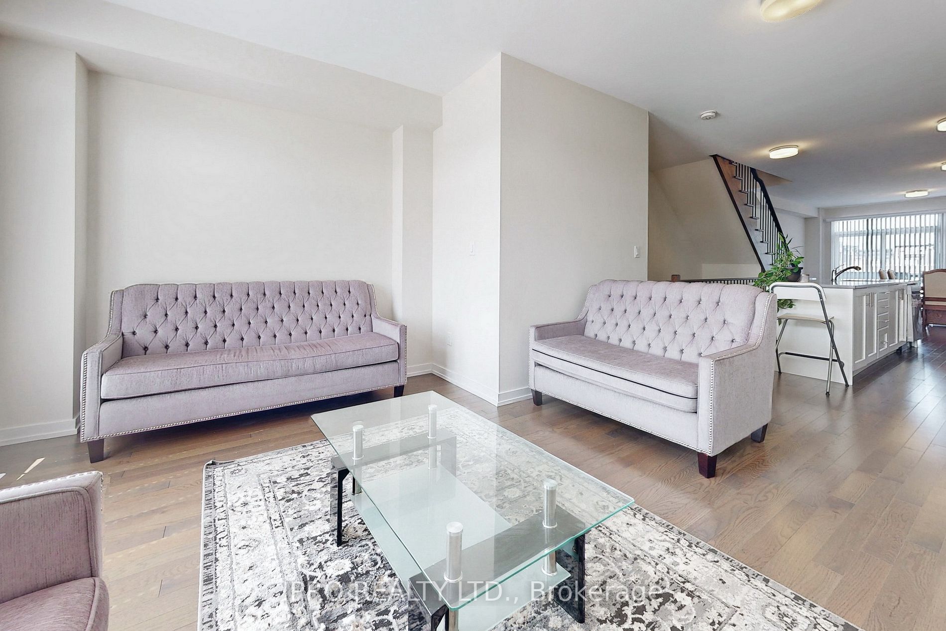 Listing E6029024 - Large Photo # 3