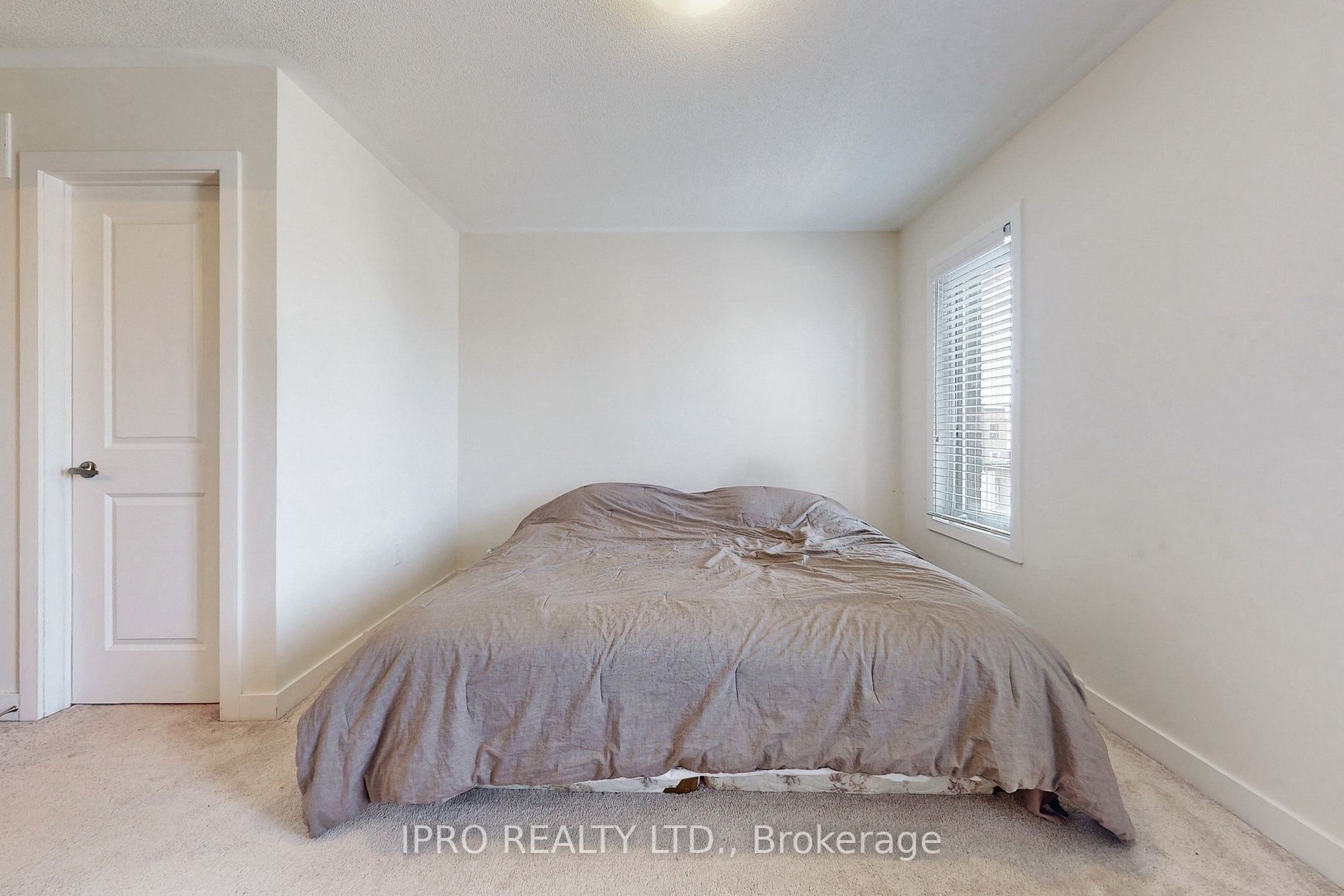 Listing E6029024 - Large Photo # 24