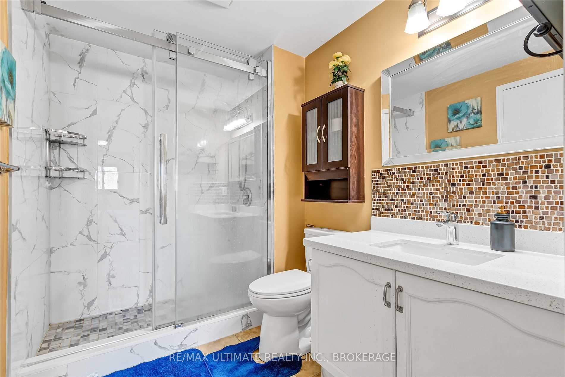 1376 Trowbridge Drive