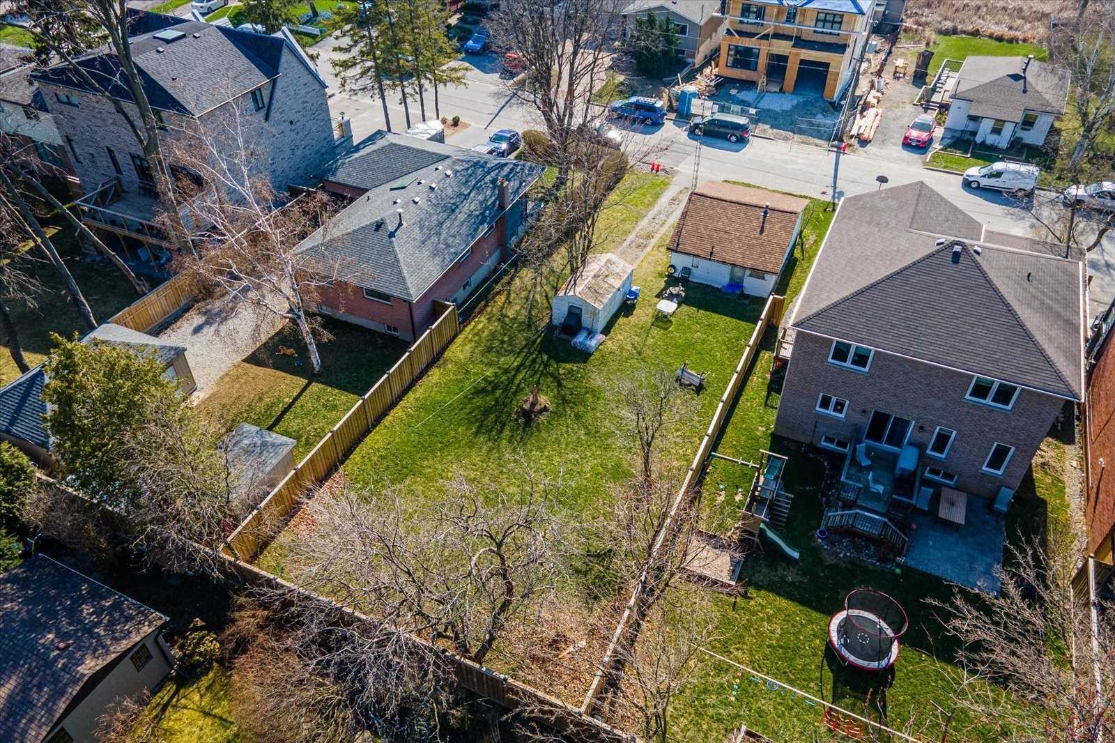 813 Fairview Ave
