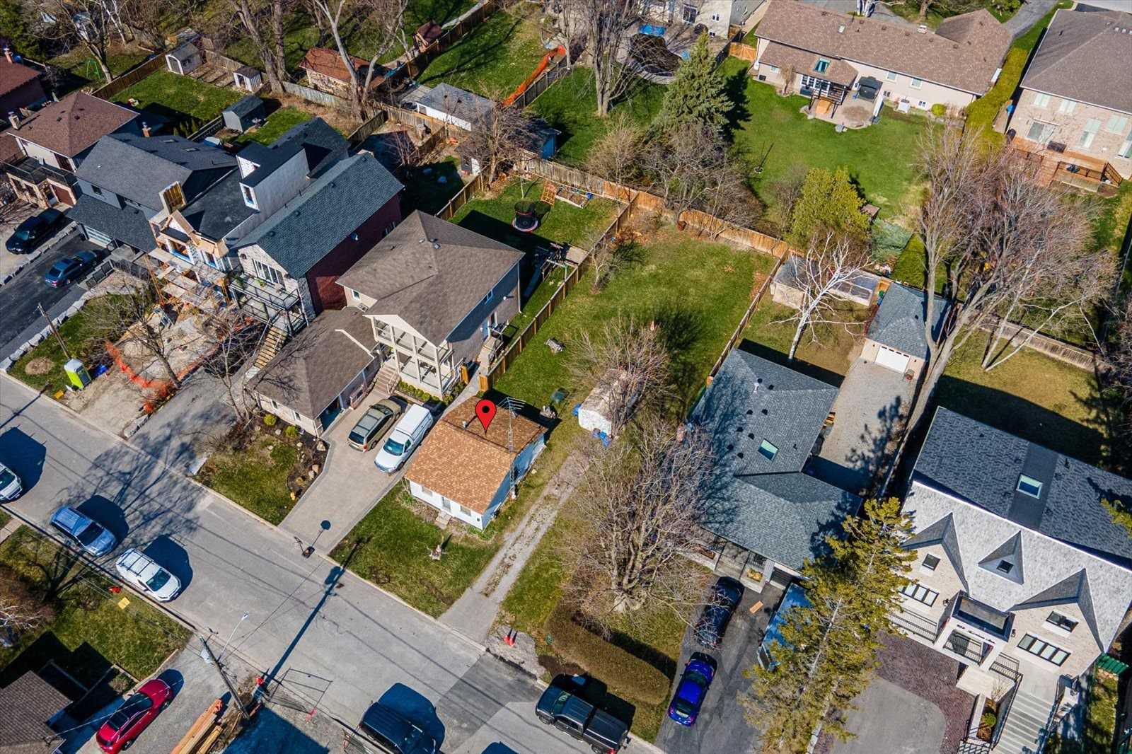 813 Fairview Ave
