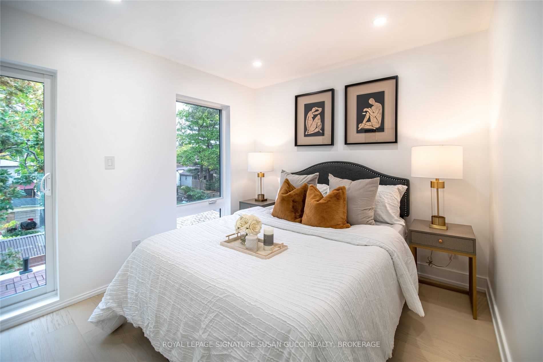 168 Oak Park Ave