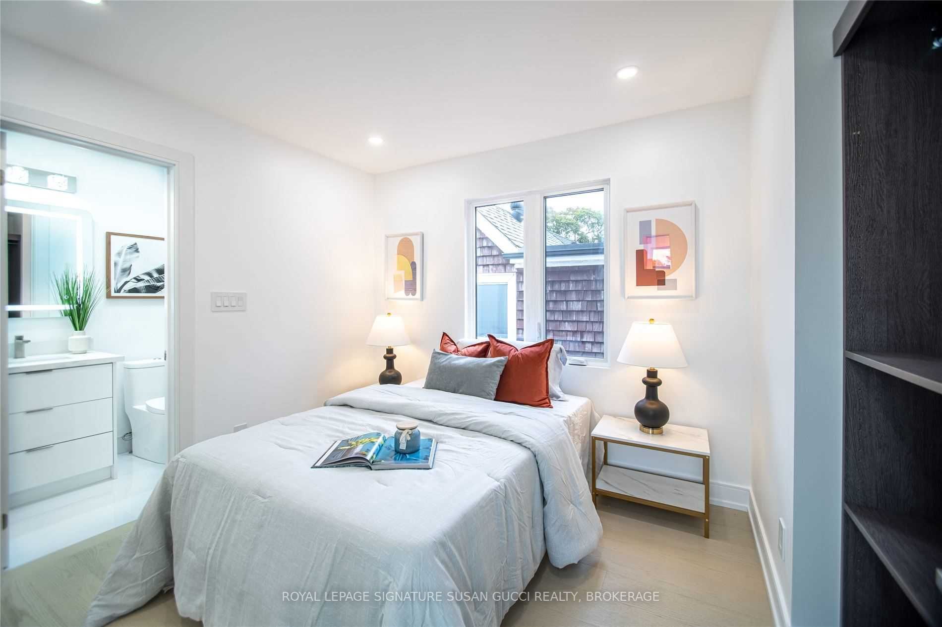 168 Oak Park Ave