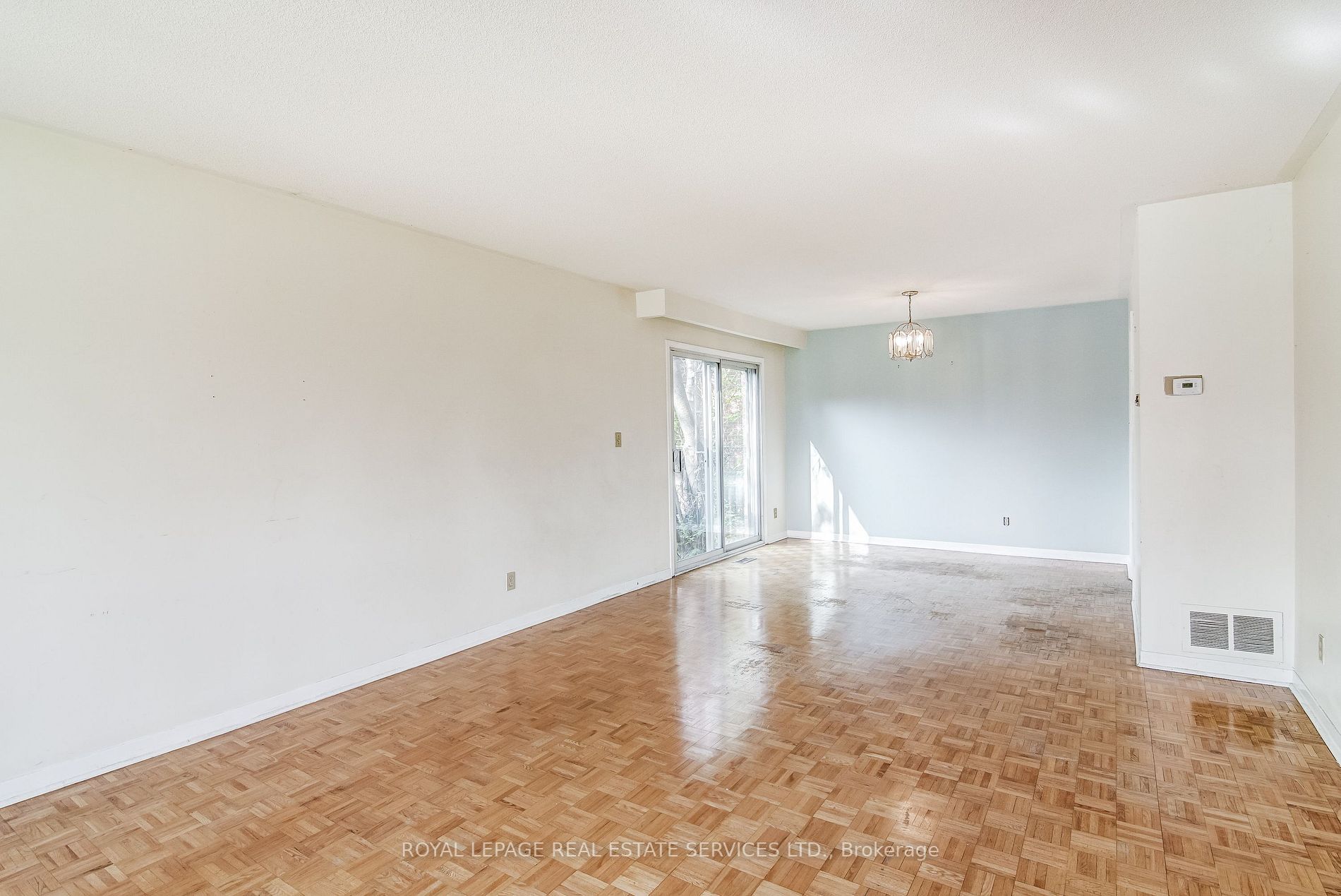 Listing E6032652 - Large Photo # 10