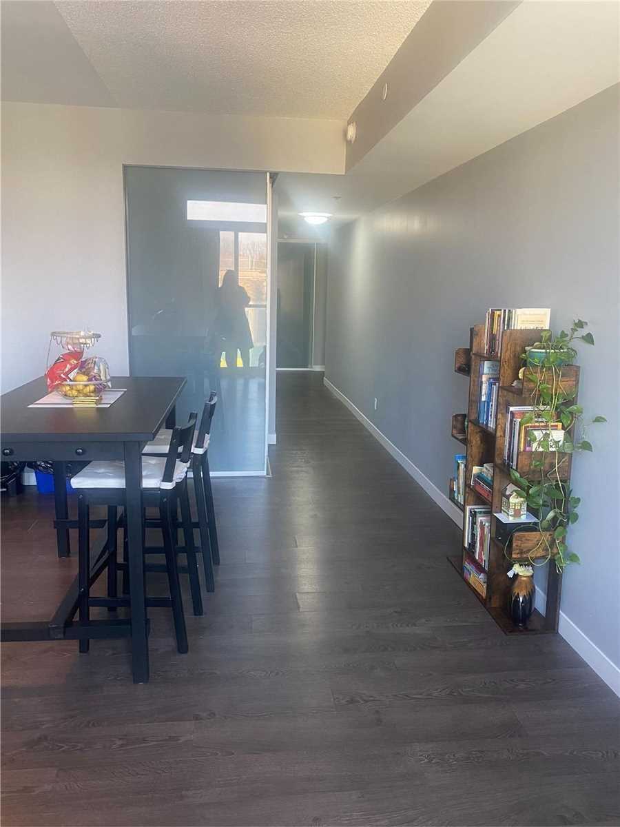 2055 Danforth Ave, #307