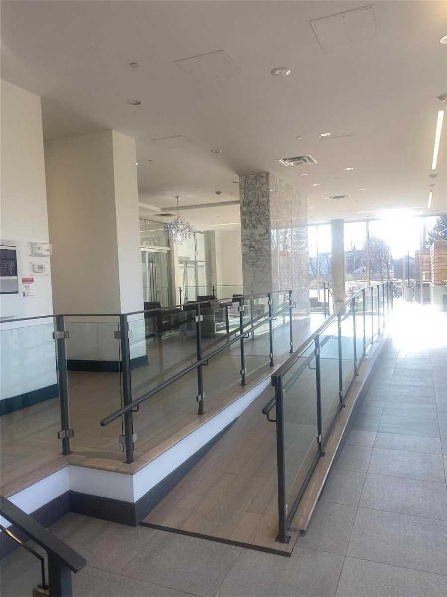 2055 Danforth Ave, #307